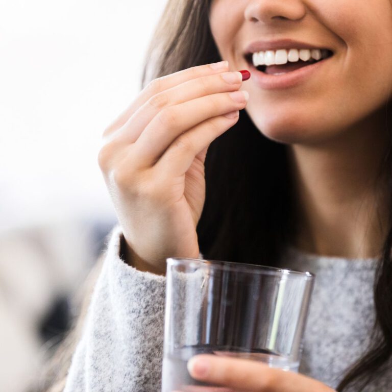 Lacritec for Dry Eyes: Effectiveness and Potential Side Effects